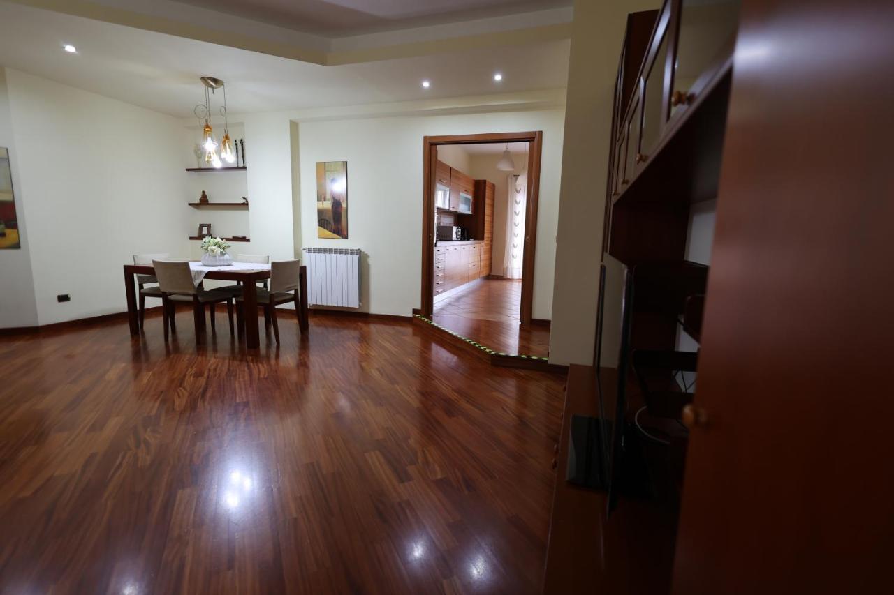 דירות נאפולי Casa Diocleziano מראה חיצוני תמונה