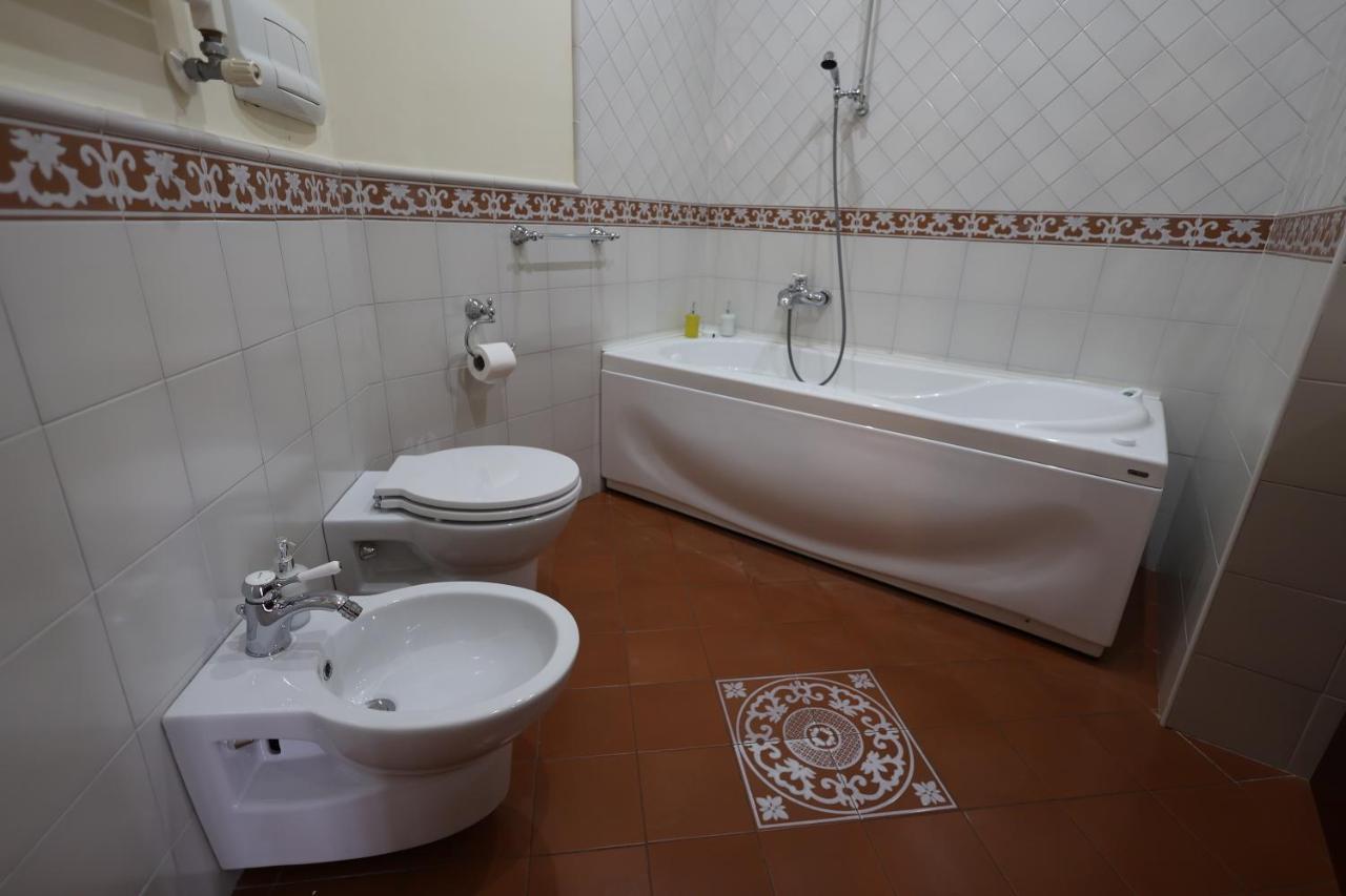 דירות נאפולי Casa Diocleziano מראה חיצוני תמונה